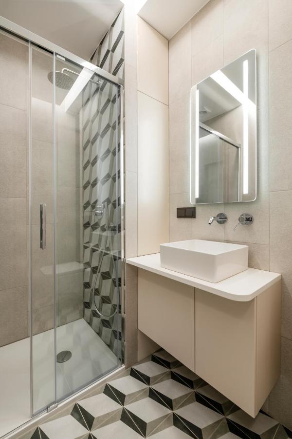 Happy Inn G, Self Check-In, Terrace, Underground Parking Vilnius Bagian luar foto